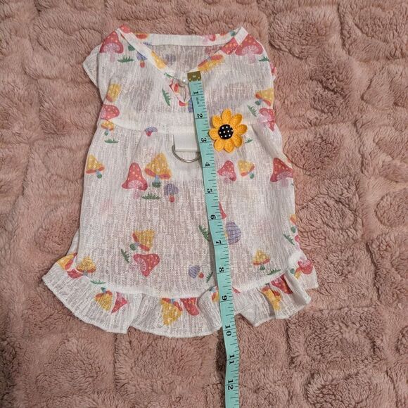 2/$10🐾 🍄New Size Medium Dog Dress with Mushroom Print 🍄 🐾 - Picture 2 of 8